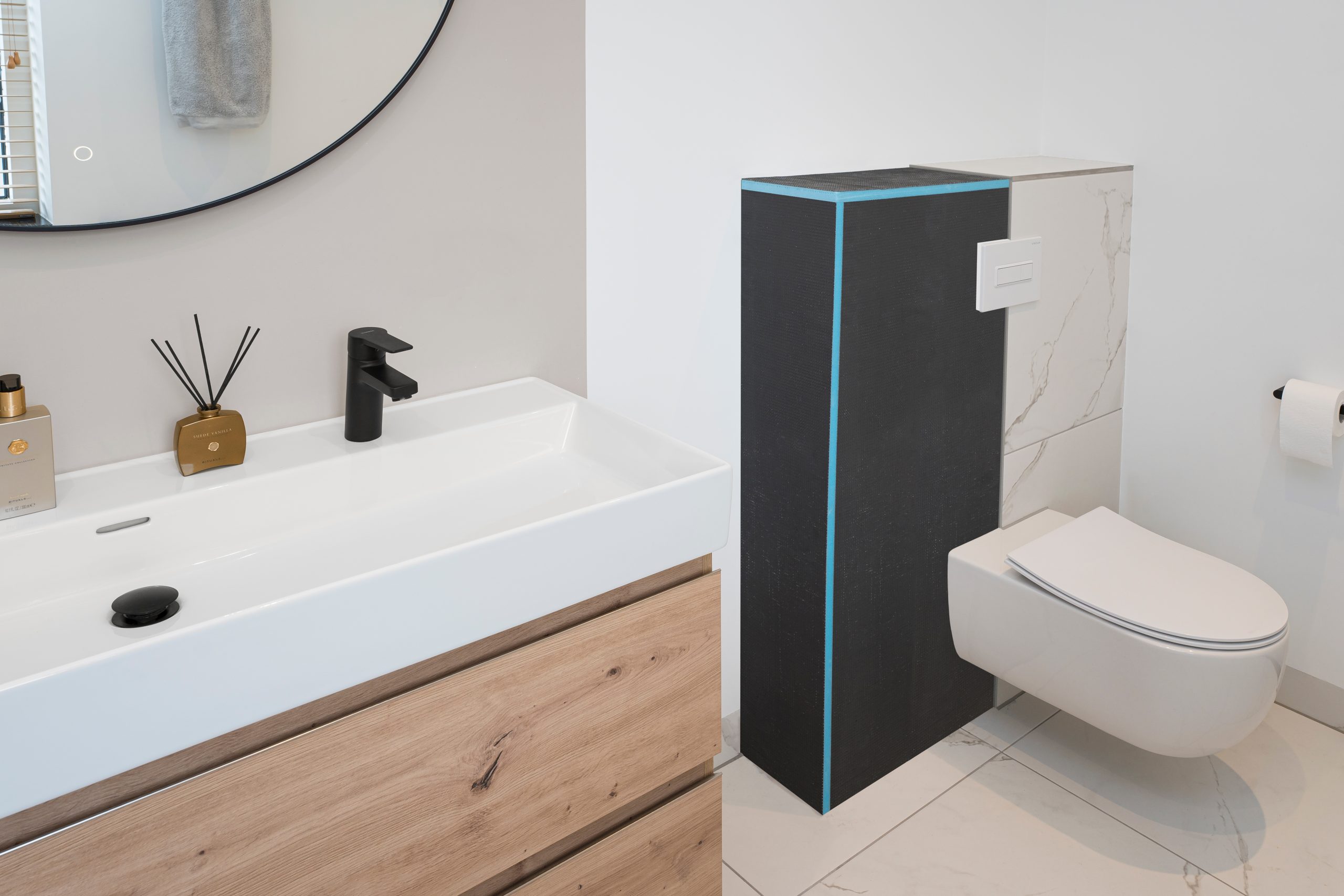 PolyBlue toiletplaat verwerkt montageset